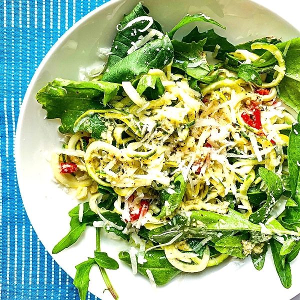 Green Noodle Zinging Salad